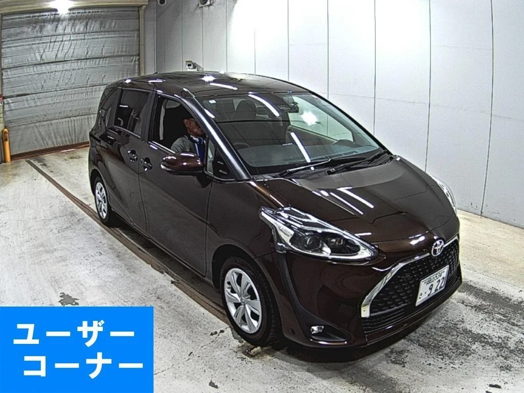 Toyota Sienta 2020