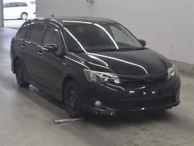 Toyota Corolla Fielder 2015