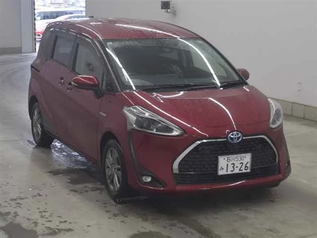 Toyota Sienta 2019