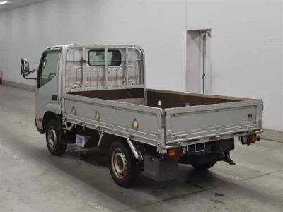 TOYOTA DYNA