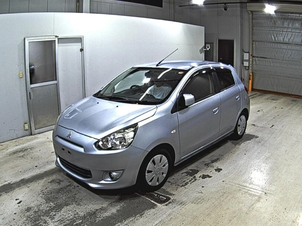 Mitsubishi Mirage  с аукциона в Японии