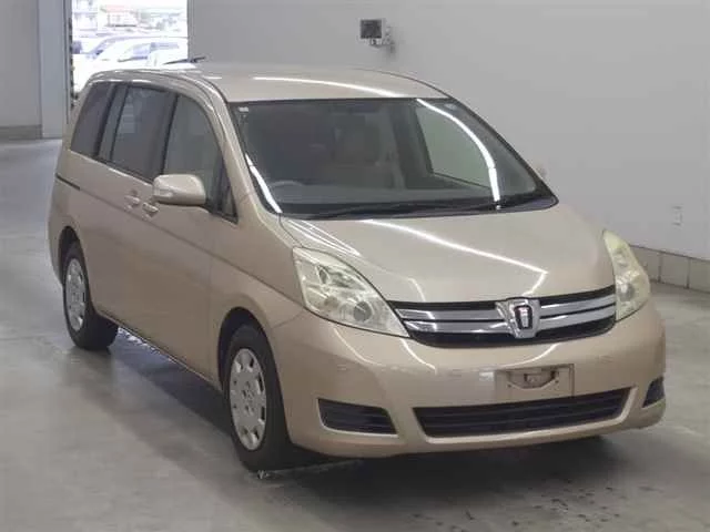 Toyota Isis 2013