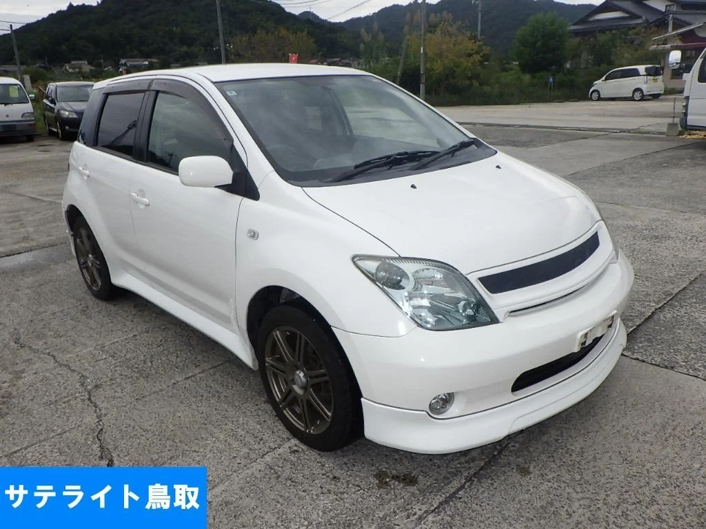 Toyota Ist 2004