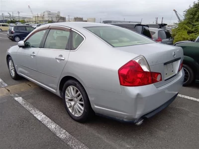 Nissan Fuga