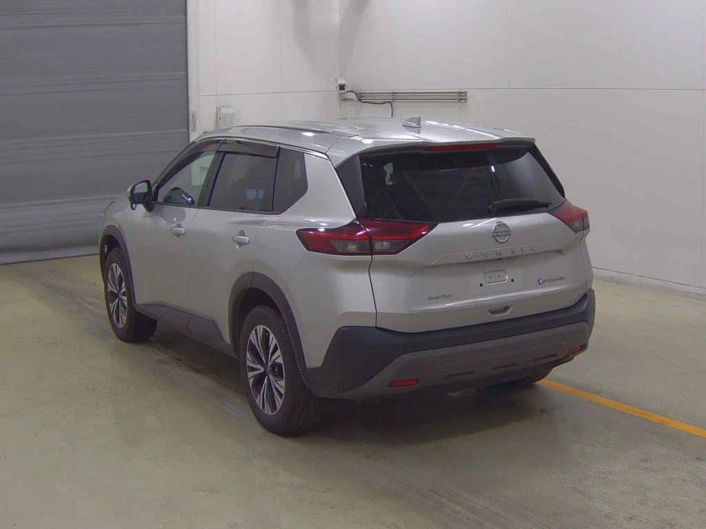 Nissan X-Trail  с аукциона в Японии