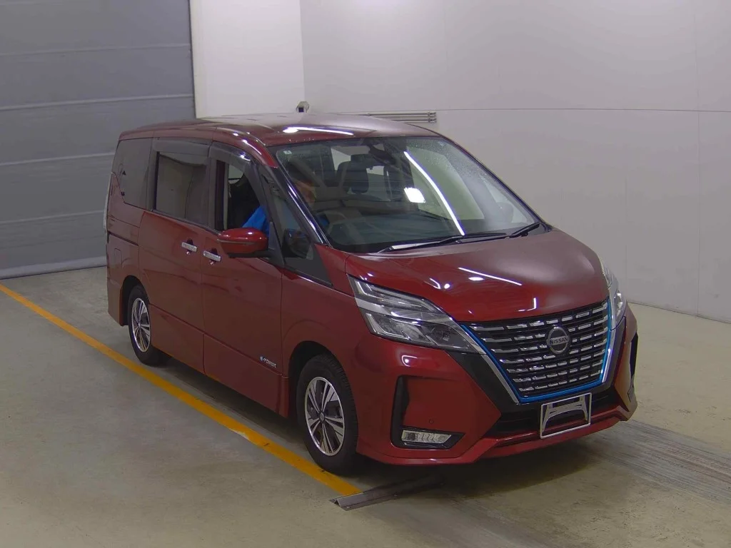 Nissan Serena 2021