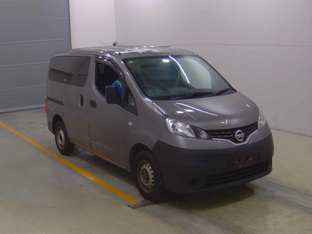 Nissan NV200 2019