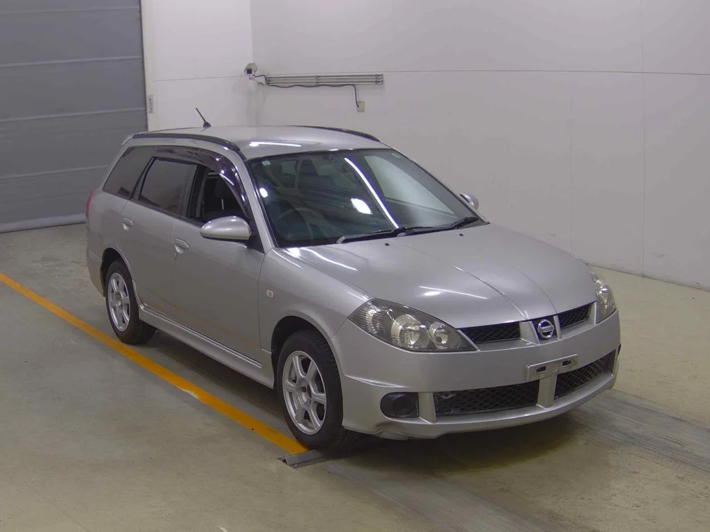 Nissan Wingroad 2001