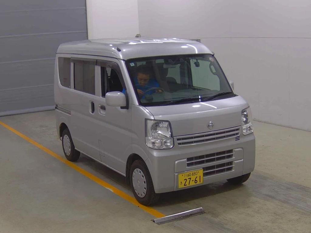 Nissan NV100 Clipper 2019