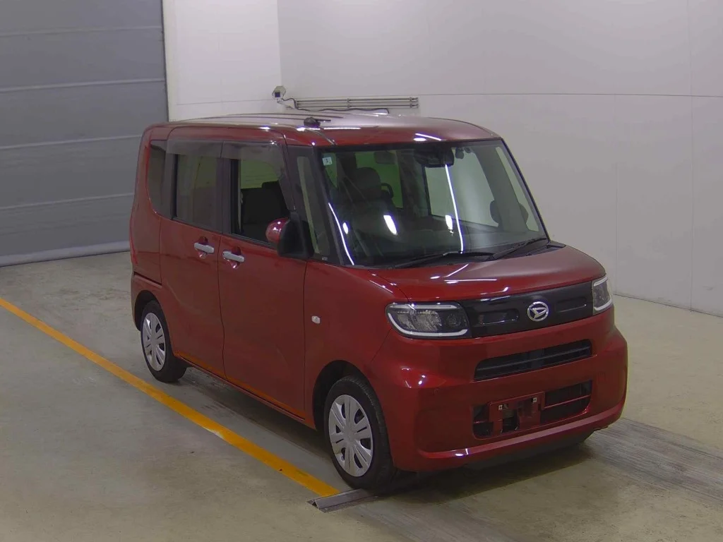 Daihatsu Tanto 2022