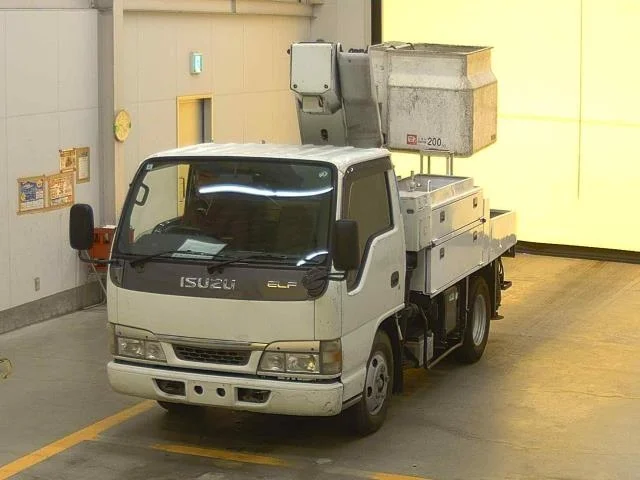Isuzu Elf  с аукциона в Японии