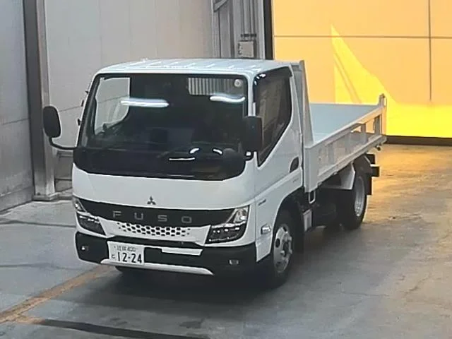 Mitsubishi Fuso Canter 2026