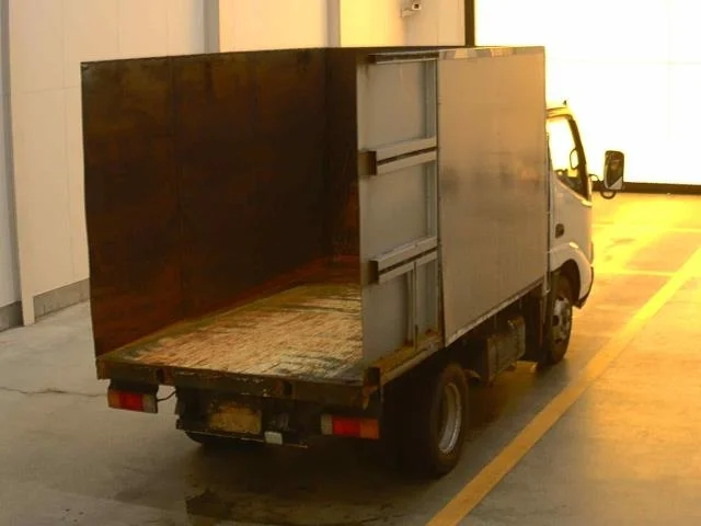 Hino Dutro  с аукциона в Японии