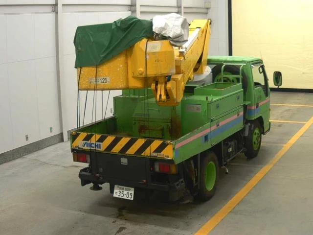Isuzu Elf  с аукциона в Японии