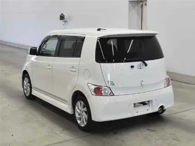 Toyota bB