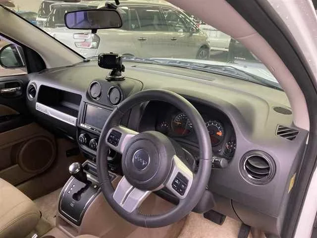 Jeep Compass  с аукциона в Японии