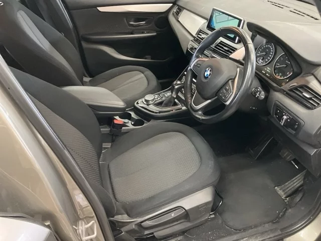 BMW 2-Series  с аукциона в Японии