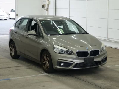 BMW 2 SERIES 1