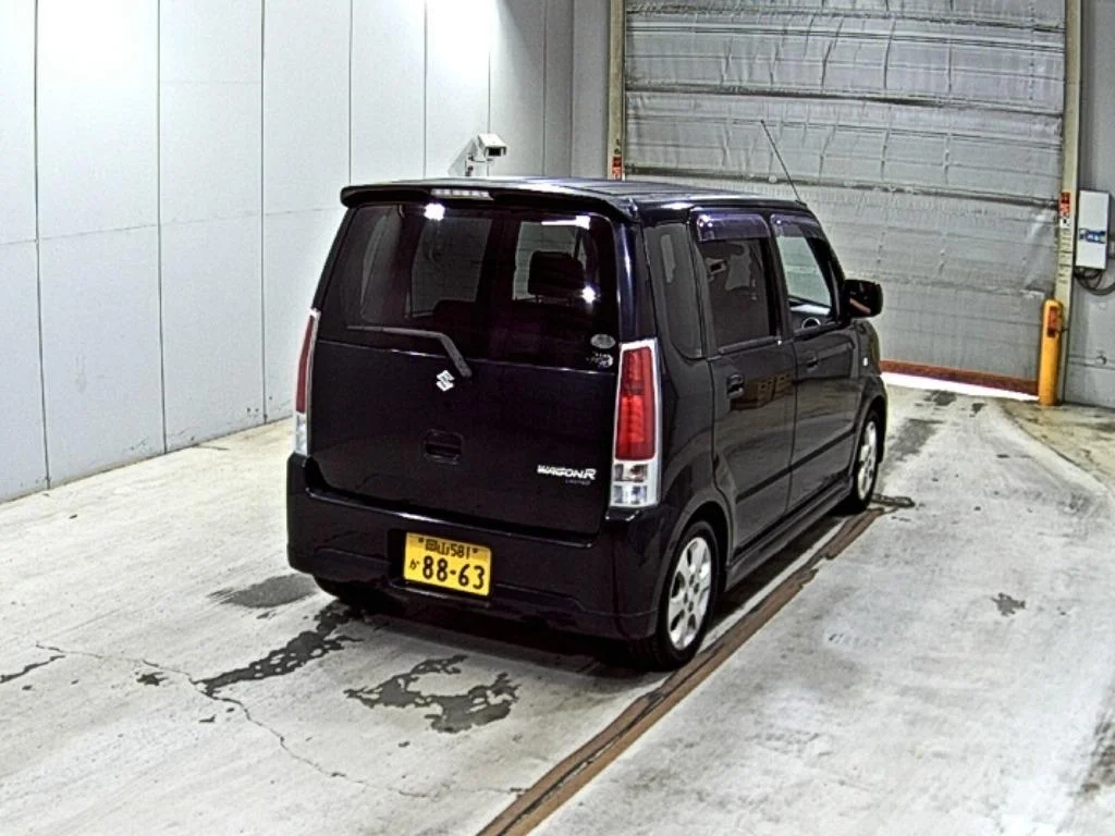 Suzuki Wagon R  с аукциона в Японии