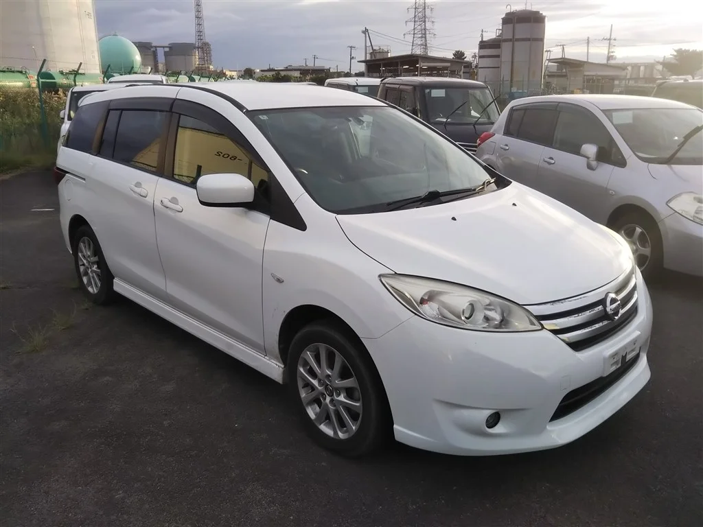 Nissan Lafesta 2016