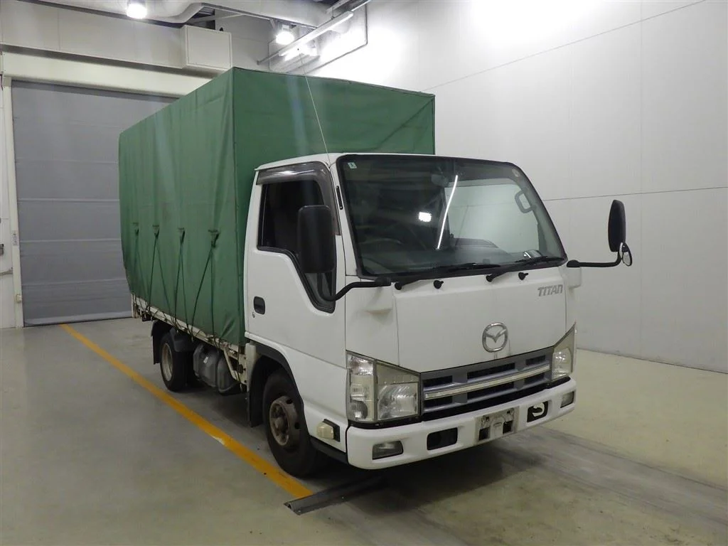 Mazda Titan 2014