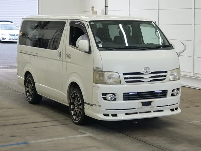 Toyota HiAce 2007