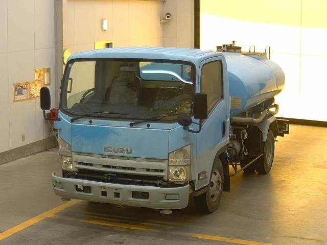 Isuzu Elf  с аукциона в Японии