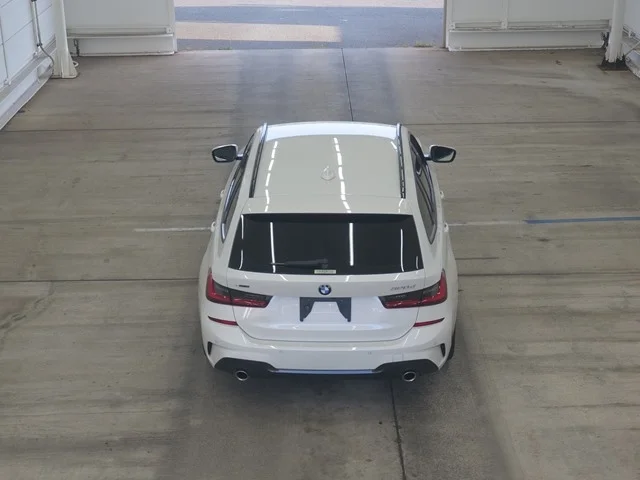BMW 3-Series  с аукциона в Японии