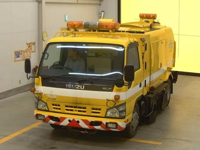 Isuzu Elf  с аукциона в Японии