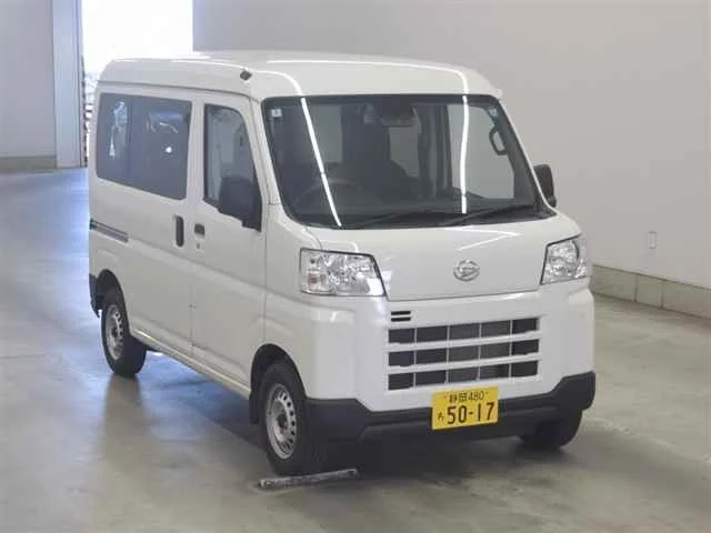 Daihatsu Hijet Cargo 2025