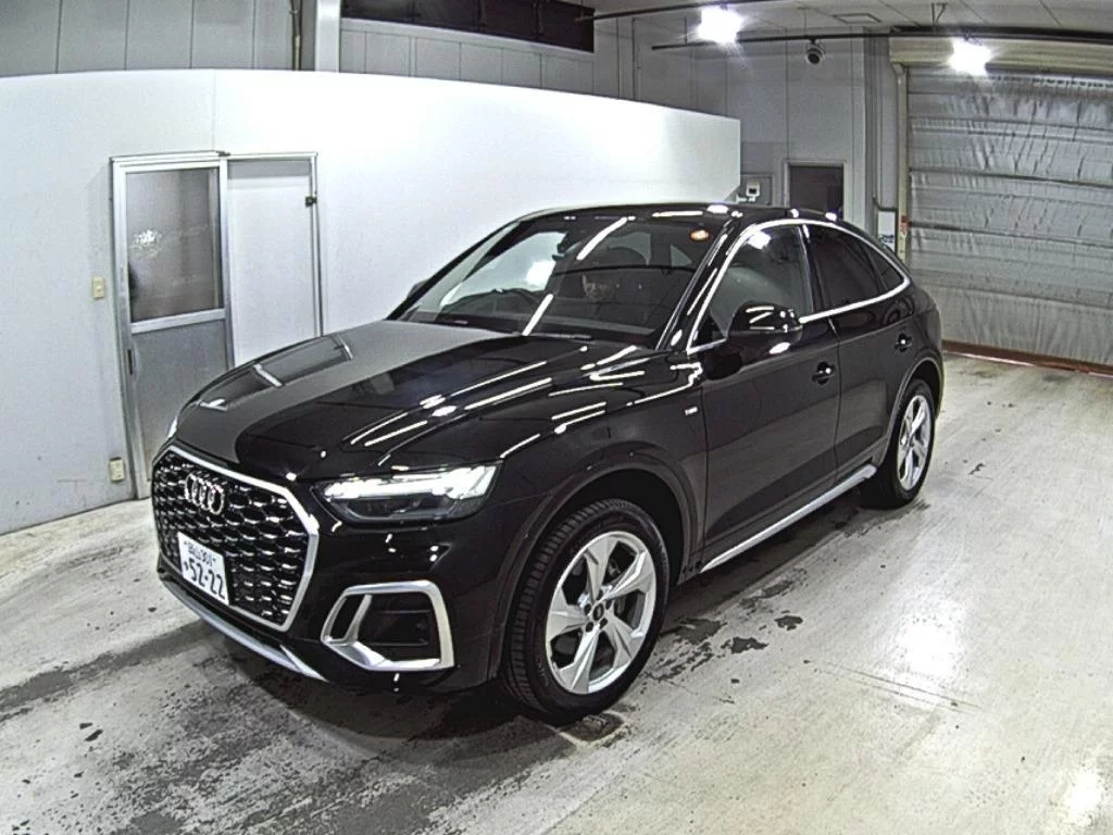 Audi Q5 Sportback  с аукциона в Японии