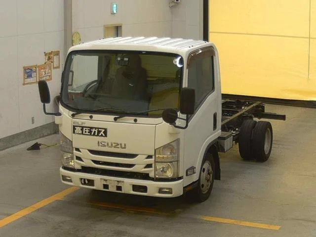 Isuzu Elf 2015