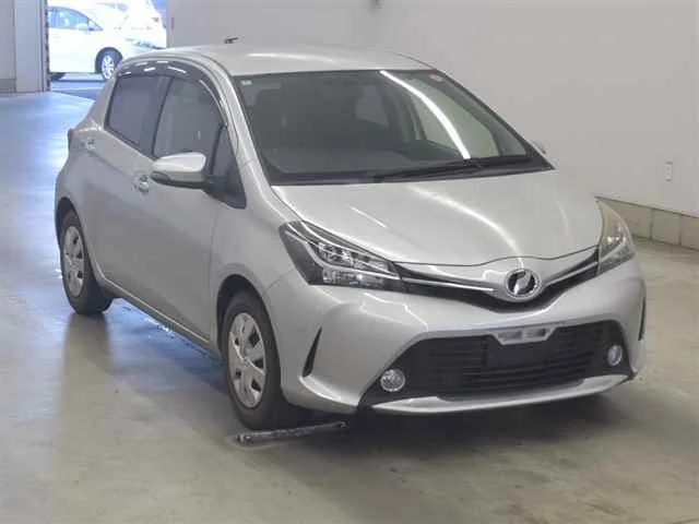 Toyota Vitz 2016
