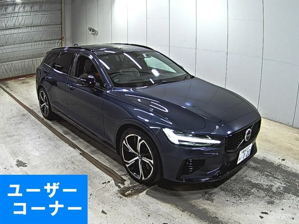 Volvo V60  с аукциона в Японии