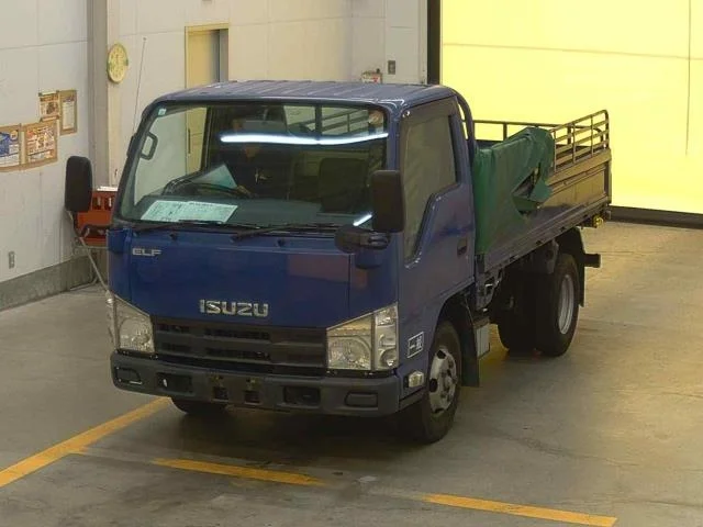 Isuzu Elf 2009