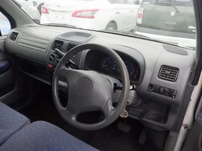 Suzuki WAGON R+