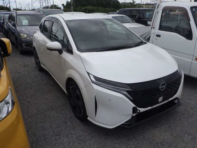Nissan Aura 2023
