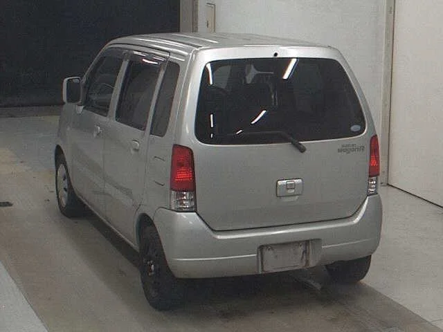 Suzuki Wagon R  с аукциона в Японии