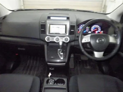 MAZDA MPV