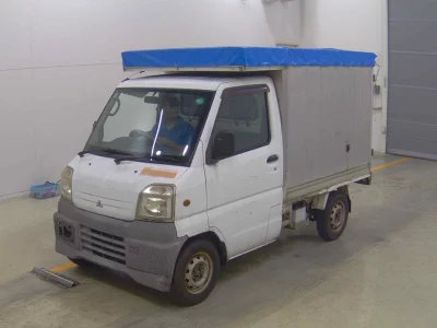 Mitsubishi Minicab Truck
