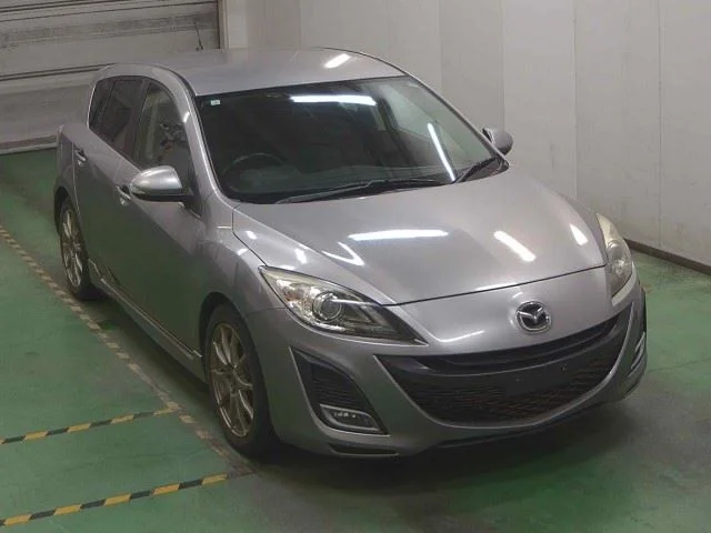 Mazda Axela  с аукциона в Японии
