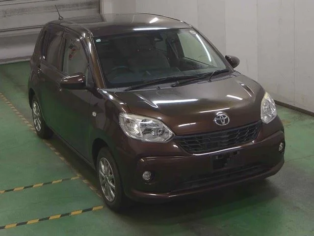 Toyota Passo 2016