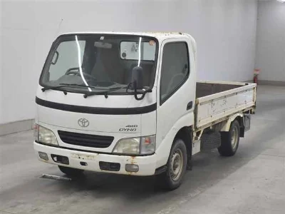 TOYOTA DYNA