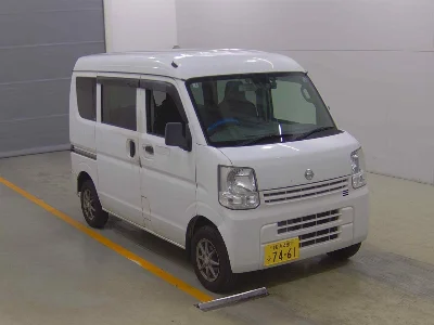 NISSAN CLIPPER VAN