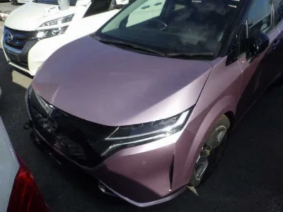 Nissan Aura