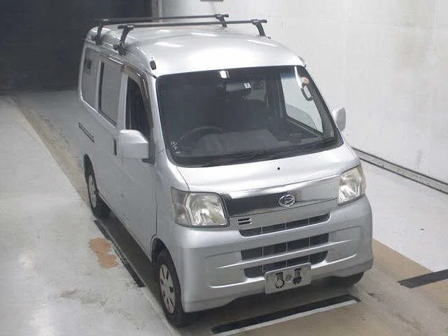 Daihatsu Hijet Cargo 2015