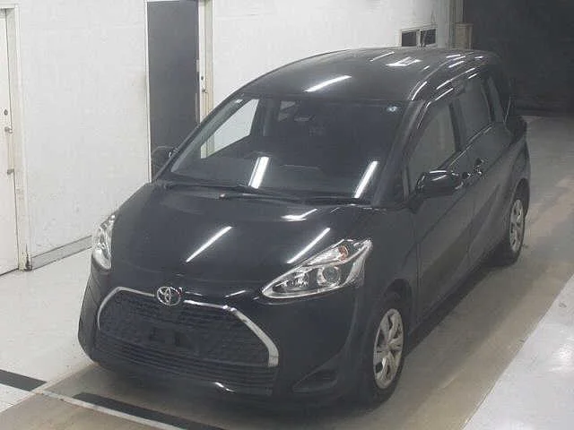 Toyota Sienta  с аукциона в Японии