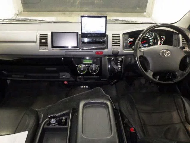 Toyota HiAce Van  с аукциона в Японии
