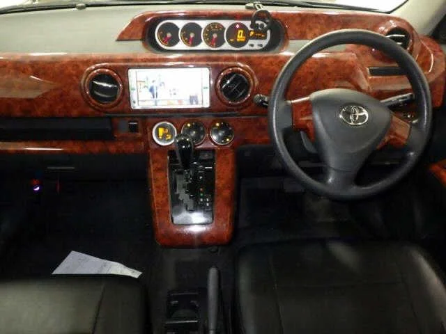 Toyota Corolla Rumion  с аукциона в Японии