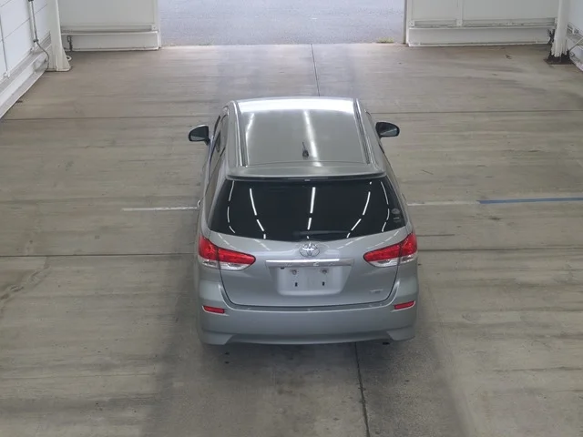 Toyota Wish  с аукциона в Японии